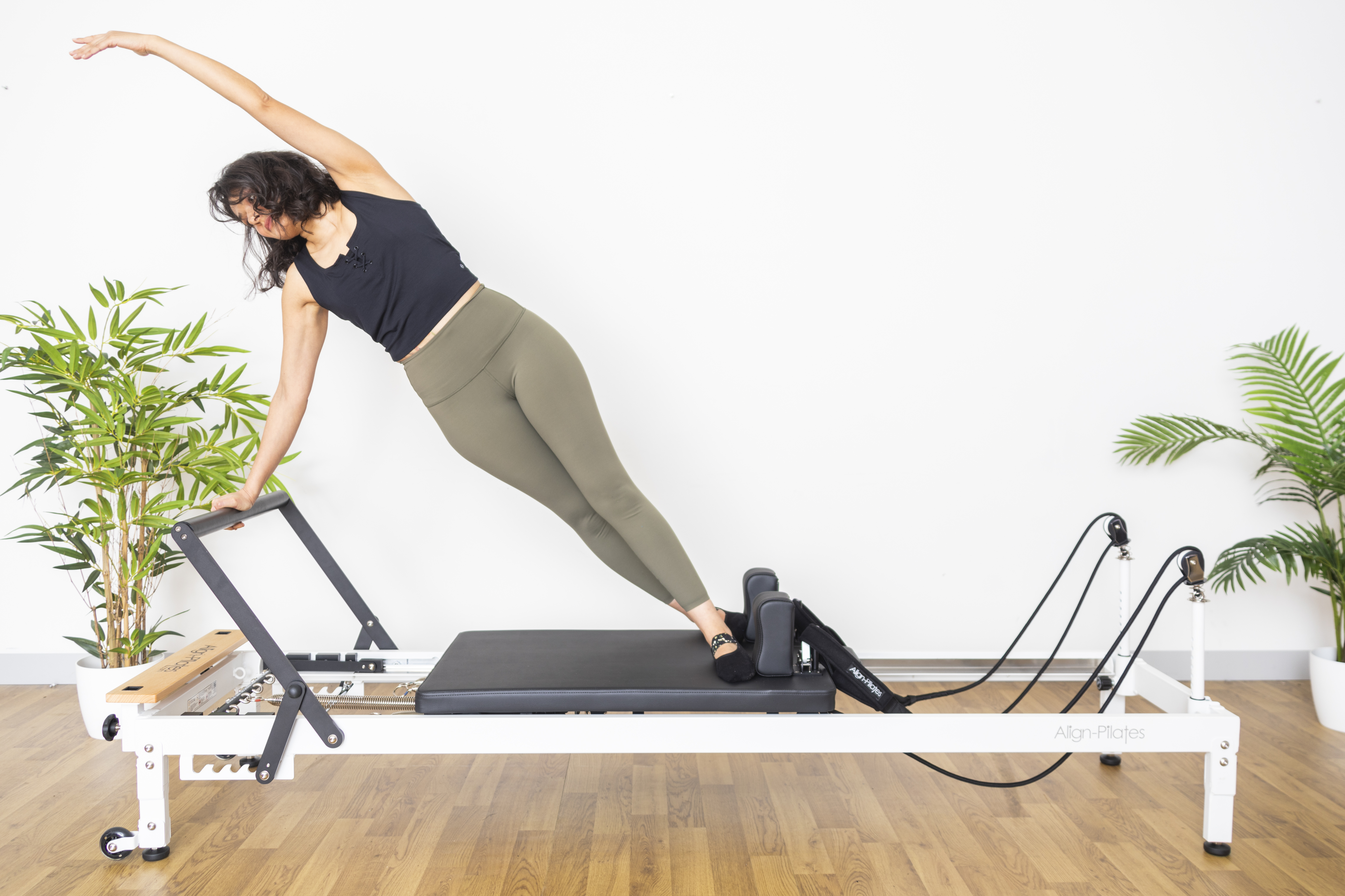 R8-Pro Reformer White detail